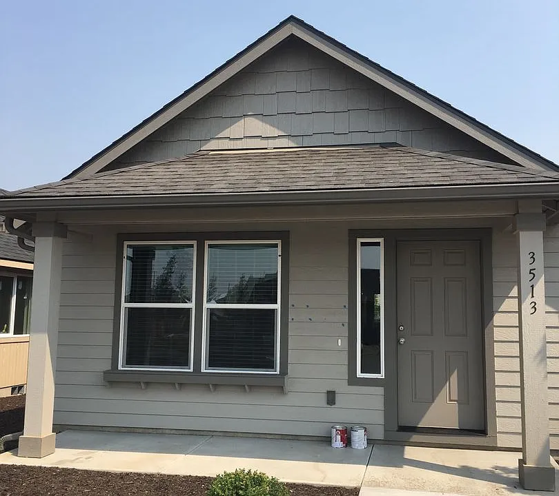 1513 SW 36th Loop