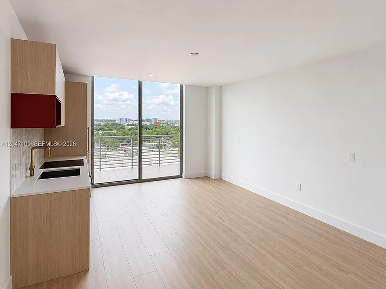 90 NE 32nd St #1126 — Photo 6