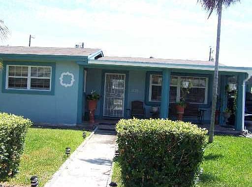 1st image of 1138 NW 16th Ct