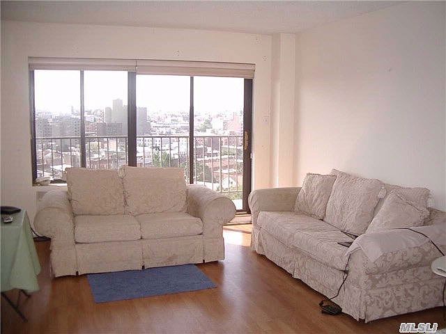 2nd image of 2540 Shore Blvd APT 16A