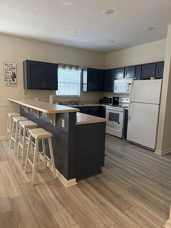 7908 Sunset Ave — Photo 4