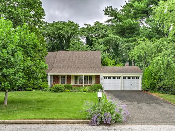 51 Hastings Drive, Stony Brook, NY 11790