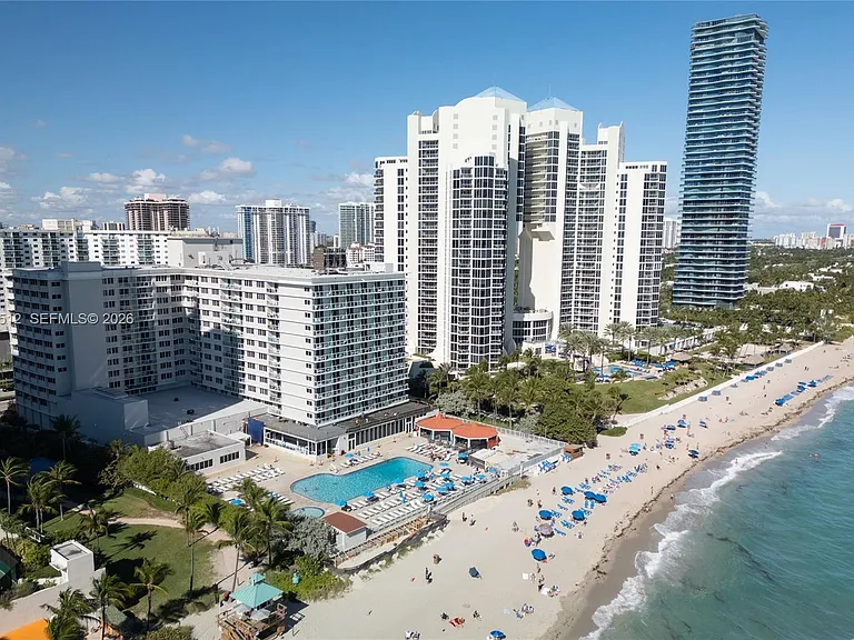19201 Collins Ave #949 — Photo 49