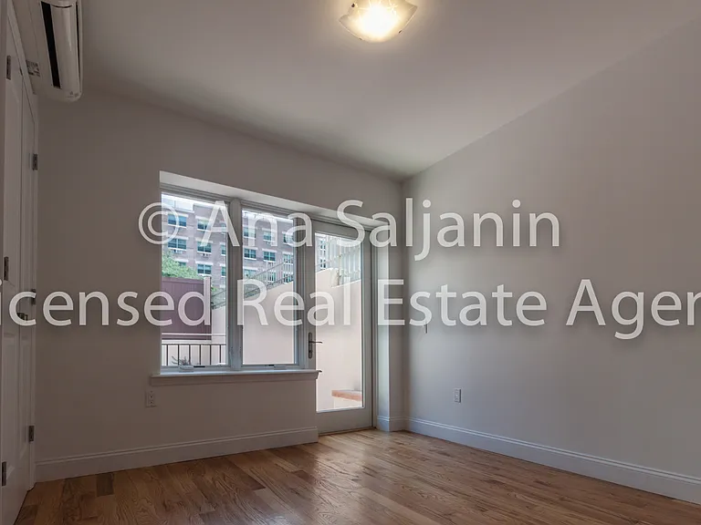 26-11 21st St #3 — Photo 6