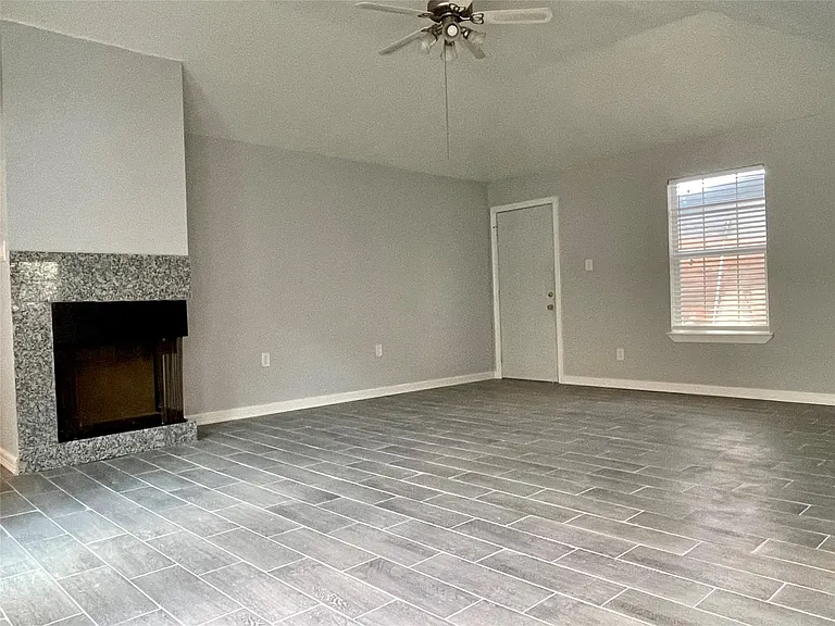 9415 Westacre Pl — Photo 5