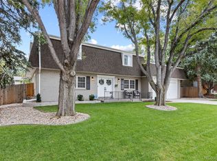 5352 W Roxbury Pl, Littleton, CO 80128