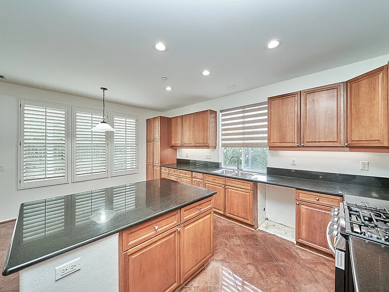 7455 Chanteclair Ct — Photo 26