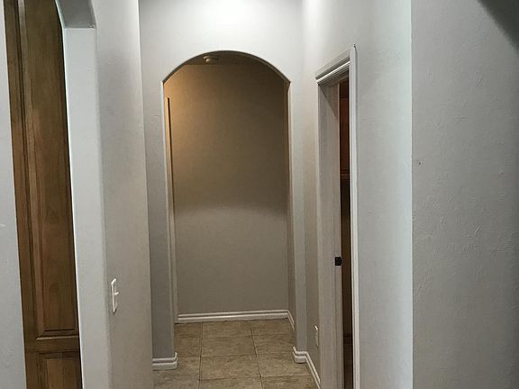4th image of 17016 Wales Green Ave