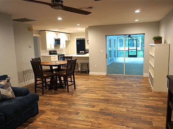 5th image of 21488 Bryn Mawr Ave
