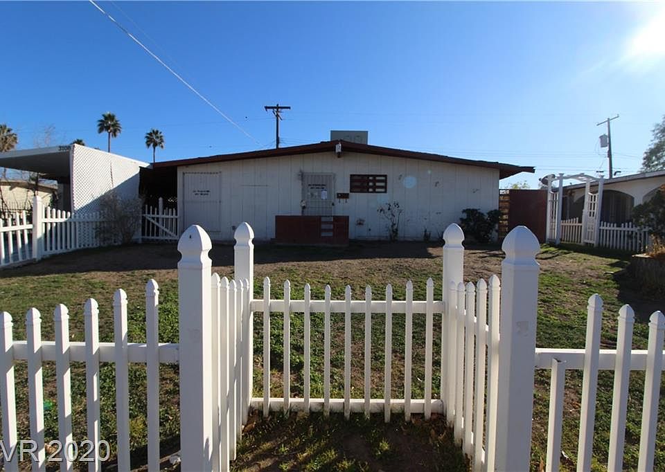 1st image of 3108 Sequoia Ave