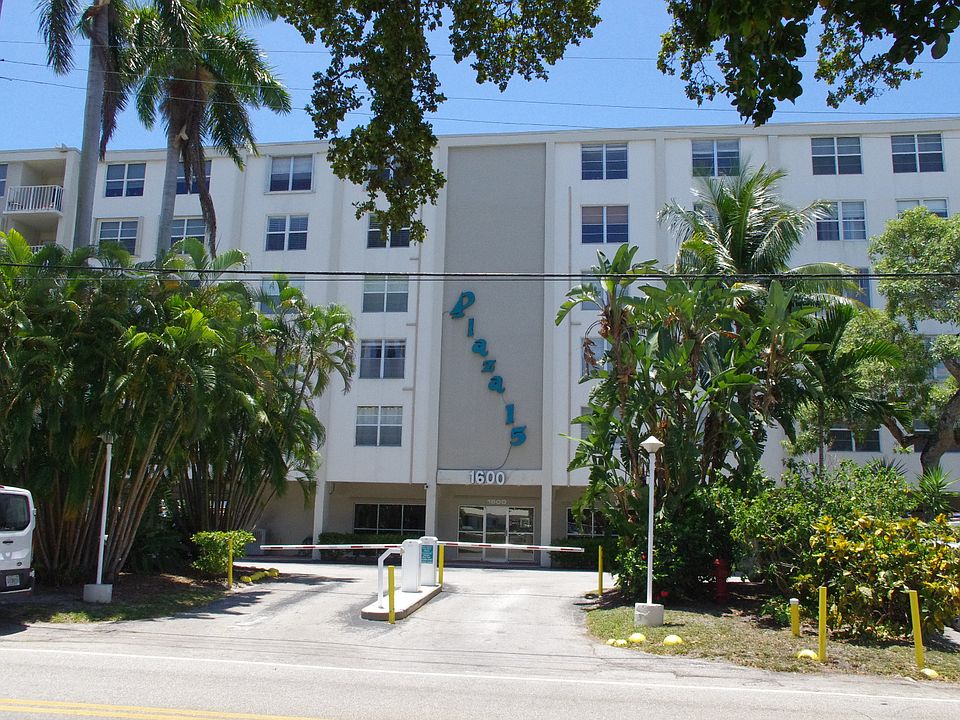 1st image of 1600 SE 15th St APT 606