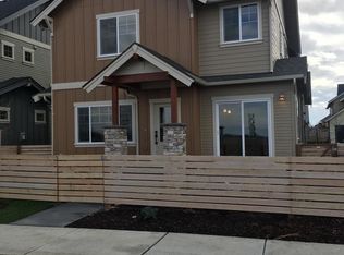 652 Springside Ln, Bellingham, WA 98226