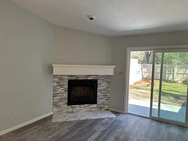 2 bed, 986 sqft, $1,550 — Photo 4