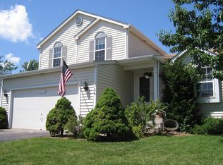 106 W Sprucewood Ln, Round Lake Beach, IL