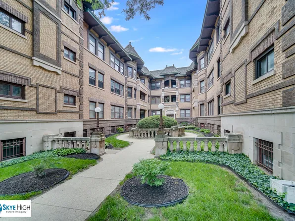 945 E Hyde Park Blvd Unit 2, Chicago, IL 60615