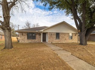 2905 Cross Timbers Dr, Irving, TX 75060