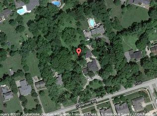 2422 W Madison St, Louisville, KY 40211