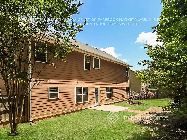 5591 Hickory Stone Dr — Photo 17