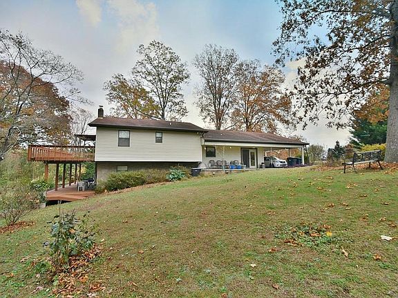 2nd image of 5020 Starbuck Ln