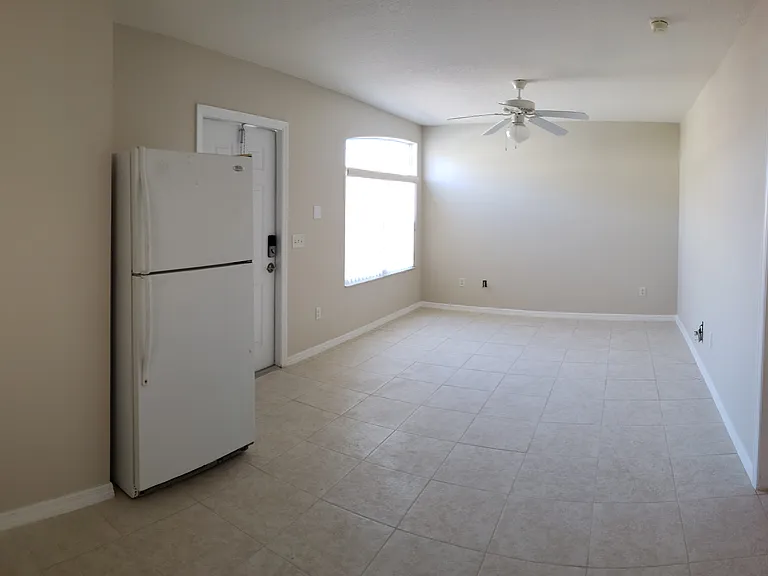 853 Caribbean Dr #5 — Photo 8