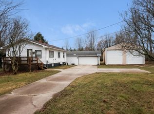 1700 S Johnson Rd, Gowen, MI 49326