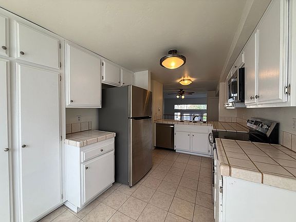 5th image of 5715 Baltimore Dr Unit 88