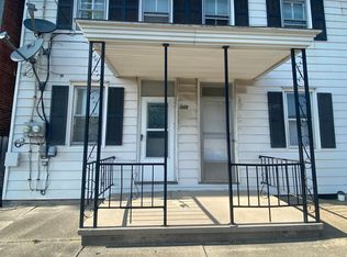 105 E Main St APT 1, Fredericksburg, PA 17026