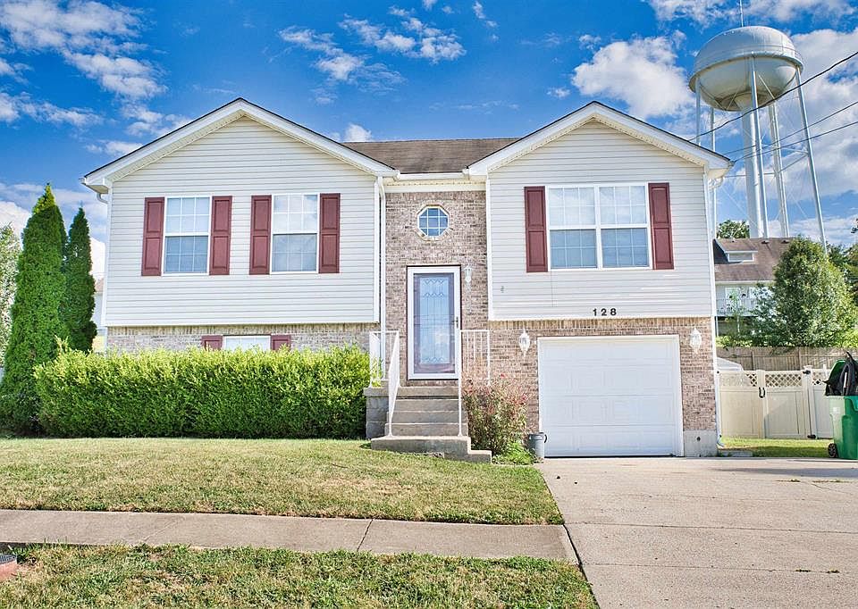1st image of 128 Derbyshire Ct