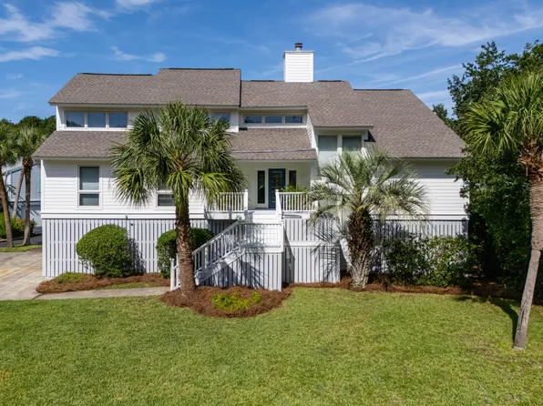 6 Beachwood W, Isle Of Palms, SC 29451