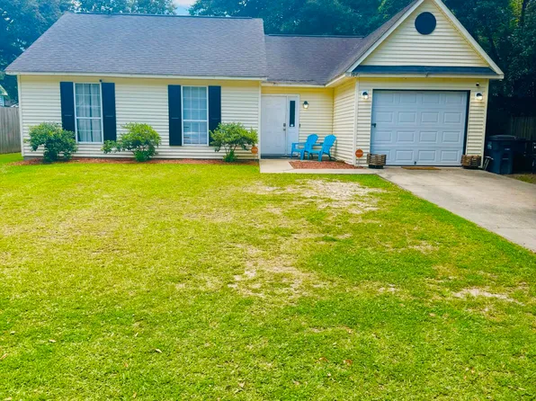 104 Corsair St, Summerville, SC 29483