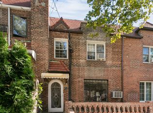 6723 Burns St, Forest Hills, NY 11375