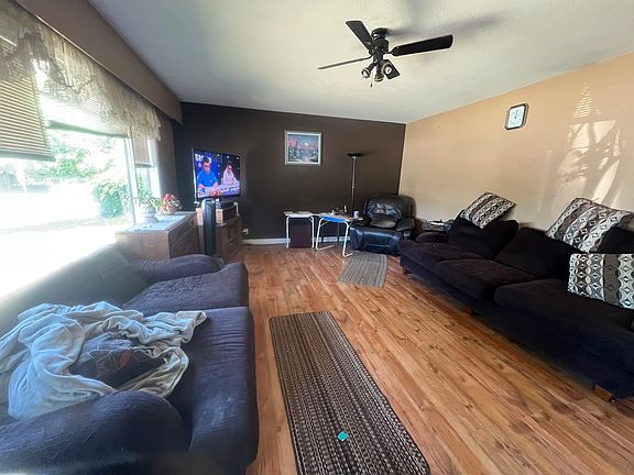 5th image of 21584 122nd Ave