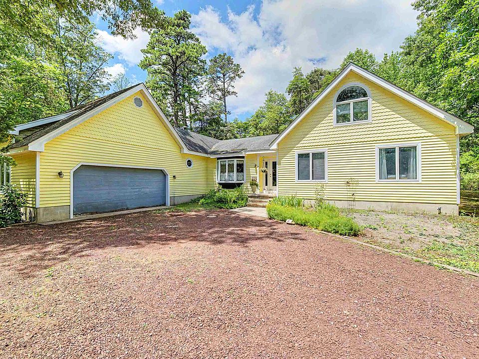 1st image of 2 Whitewater Ln