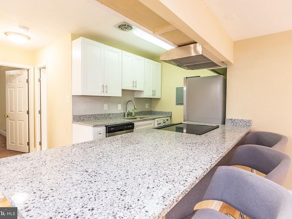 1st image of 1009 Chillum Rd APT 117
