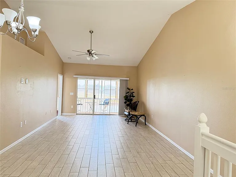 315 Eagle Ridge Dr — Photo 7