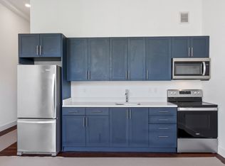 4 W State St #32E3F47A3, Savannah, GA 31401