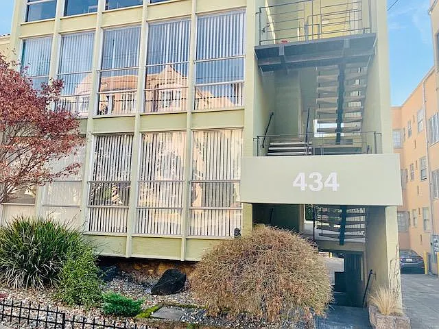 434 Lee St #202 — Photo 11