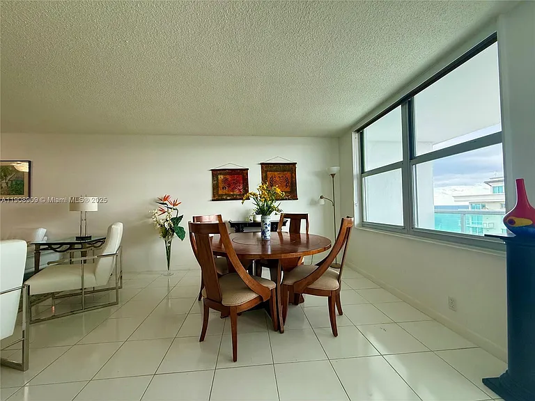 9511 Collins Ave #1208 — Photo 8