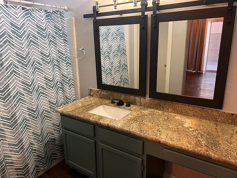 4322 E Milton Dr — Photo 11
