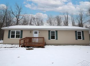 971 W Gordonville Rd, Midland, MI 48640