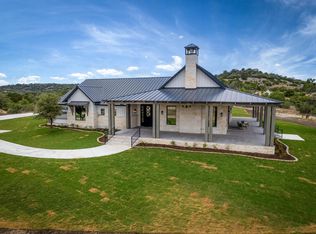 185 Lazy Valley Rd, Comfort, TX 78013