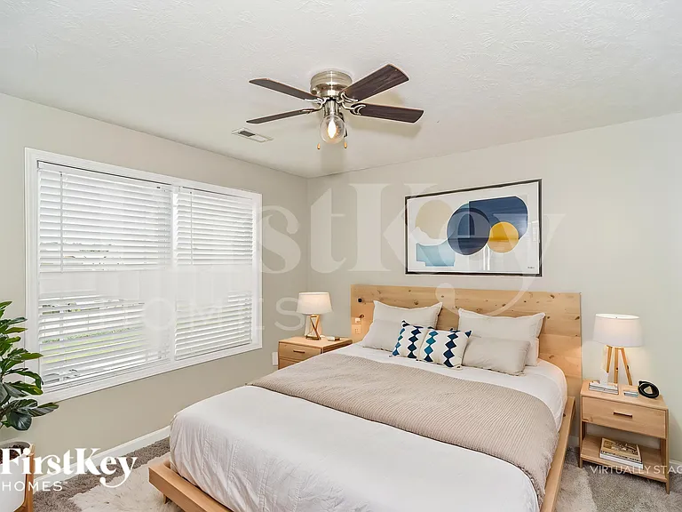 264 Autumn Terrace Ln — Photo 12