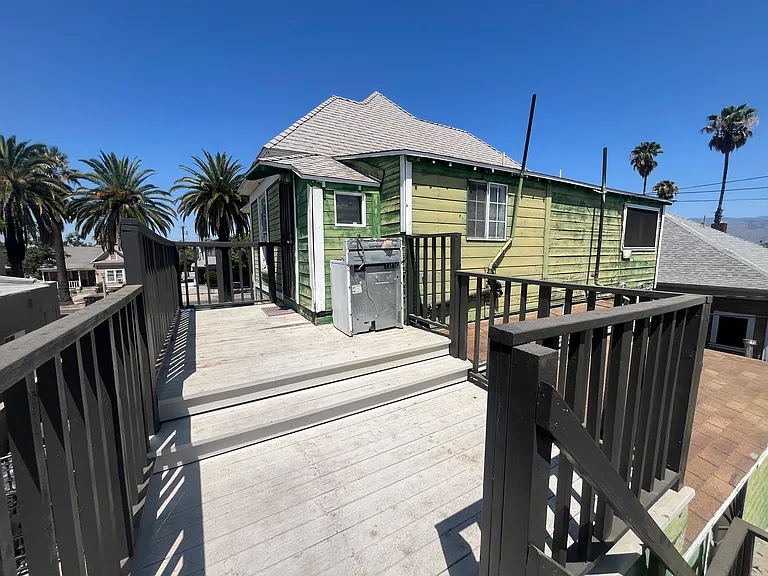 928 N Orange St #1/2 — Photo 9