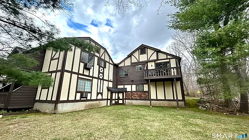 8 Derby Ct #8 Photo 1