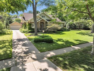 1039 South JACKSON STREET, Green Bay, WI, 54301