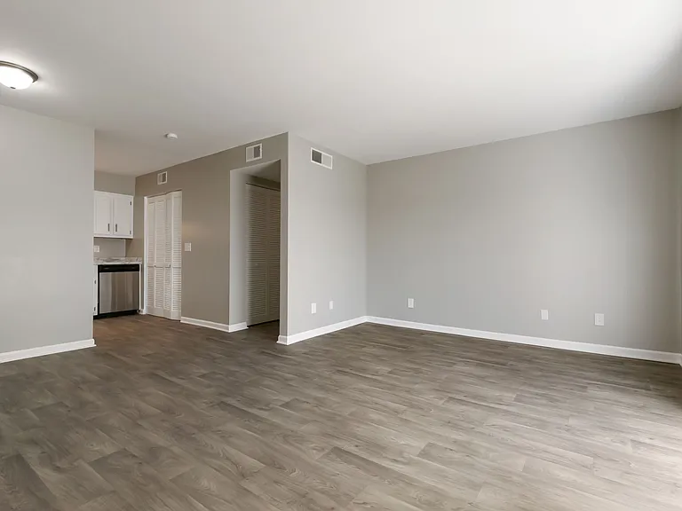 The Flats at Wilkinson — Photo 9