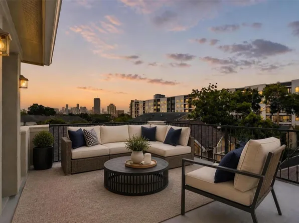 118 Reinerman St, Houston, TX 77007