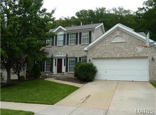 686 Legends View Dr, Eureka, MO 63025
