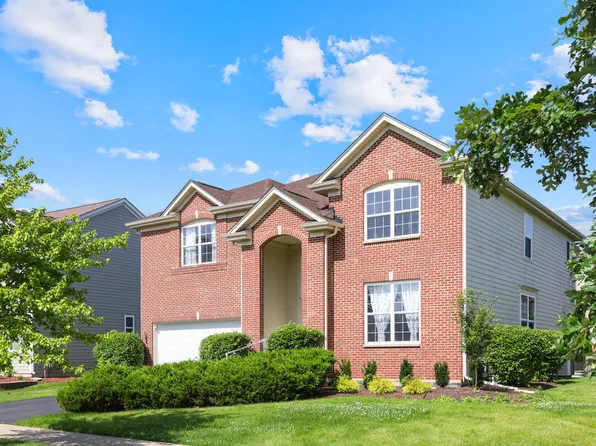 2900 Kelly Dr, Elgin, IL 60124