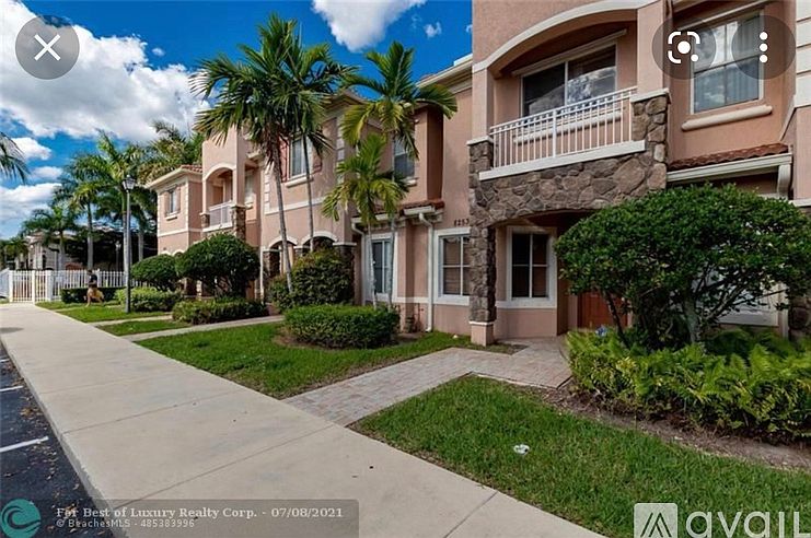 2nd image of 2577 SW 83rd Ave #2577